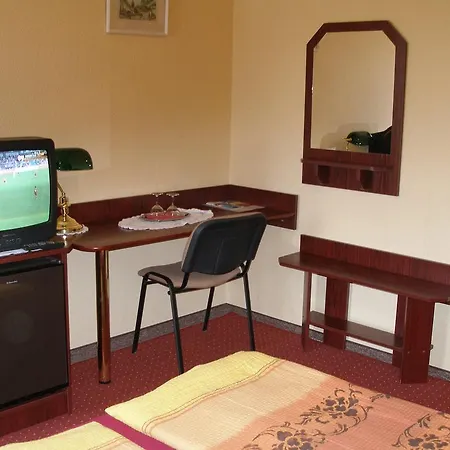 Hotel Anna 3*
